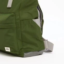Mochila Roka London Canfield B Pequeña Sostenible Nylon Verde (Avocado) -Almacenamiento De Viaje 23933