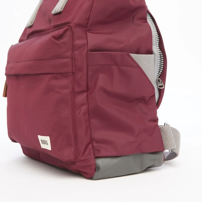 Mochila Roka London Canfield B Pequeña Sostenible Nylon Morada (Plum) 6 Mochila Roka London Canfield B Pequeña Sostenible Nylon Morada (Plum) - Imagen 4