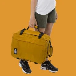 Mochila De Viaje Cabin Zero Classic 36 L. Mostaza (Orange Chilli) -Almacenamiento De Viaje 28491