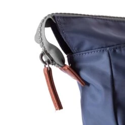 Mochila Roka London Bantry B Mediana Sostenible Nylon Azul (Airforce) 12 Mochila Roka London Bantry B Mediana Sostenible Nylon Azul (Airforce) -Almacenamiento De Viaje 28908