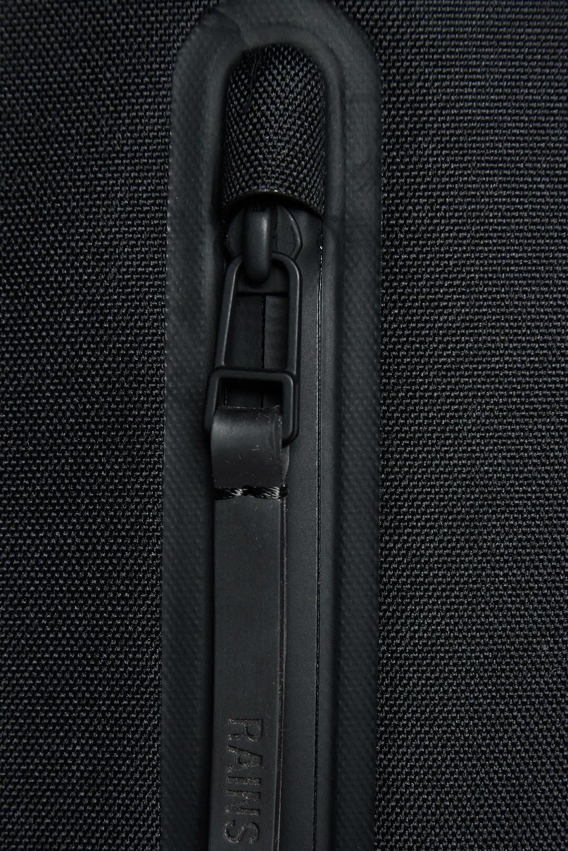 Mochila Rains Mini Azul Electrico (Waves) 6 Mochila Rains Mini Azul Electrico (Waves) - Imagen 4