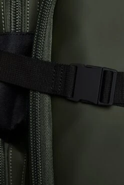 Mochila Rains Trail Cargo Verde (Green) 8 Mochila Rains Trail Cargo Verde (Green) -Almacenamiento De Viaje 30445