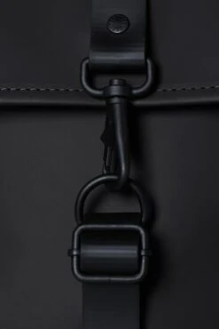 Mochila Rains Bucket Negro 8 Mochila Rains Bucket Negro -Almacenamiento De Viaje 30478