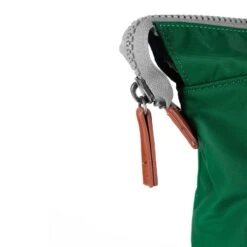Mochila Roka London Bantry B Mediana Sostenible Nylon Verde (Emerald) -Almacenamiento De Viaje 31122